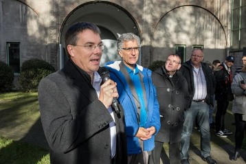 V.l.n.r: Stephan Jentgens (Adveniat-Geschäftsführer), Norbert Geier (Geschäftsführer Werkkiste), Weihbischof Ludger Schepers