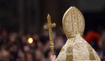 Mit einem feierlichen Abendgebet im Petersdom am Veronika-Pfeiler hat Papst Benedikt XVI. den Jahresabschluss am 31.12.2012 begangen.